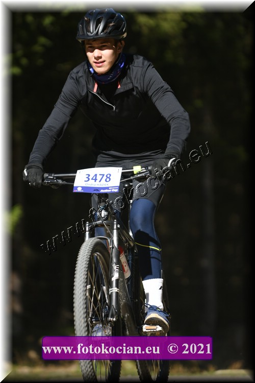 Náhled obrázku: 2021-3143-CTAuthor-3478.JPG