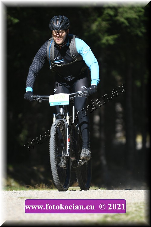 Náhled obrázku: 2021-3149-CTAuthor-1270.JPG