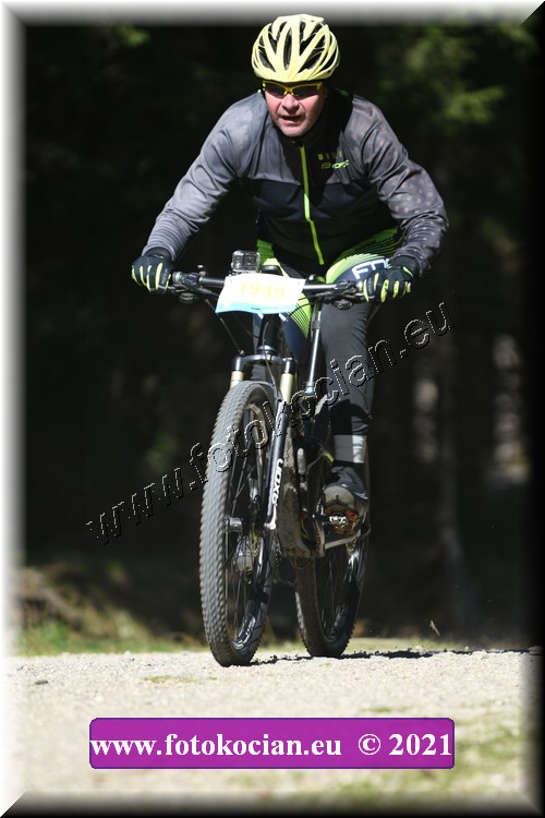 Náhled obrázku: 2021-3155-CTAuthor-1949.JPG