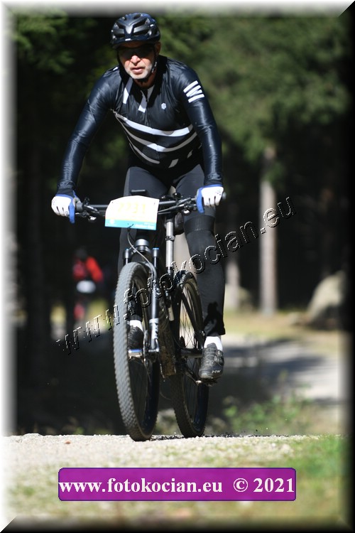 Náhled obrázku: 2021-3191-CTAuthor-2231.JPG