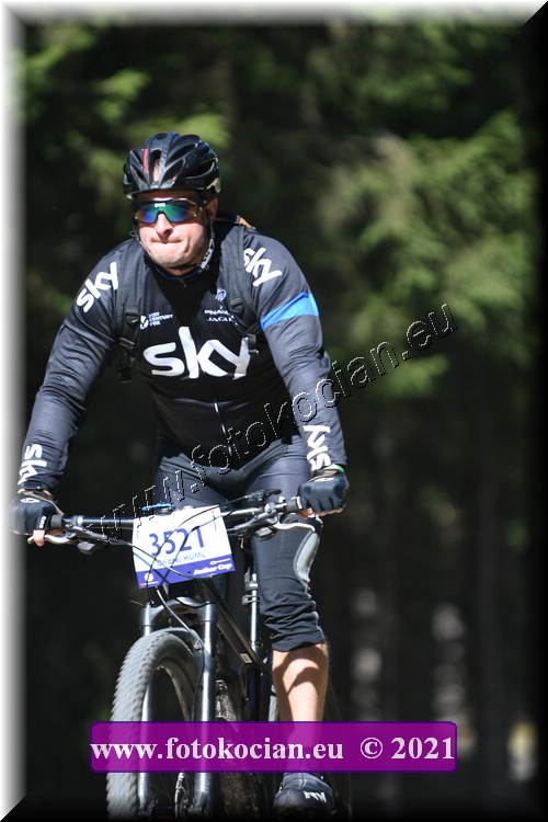 Náhled obrázku: 2021-3194-CTAuthor-3521.JPG