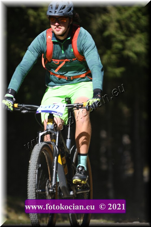 Náhled obrázku: 2021-3234-CTAuthor-3177.JPG