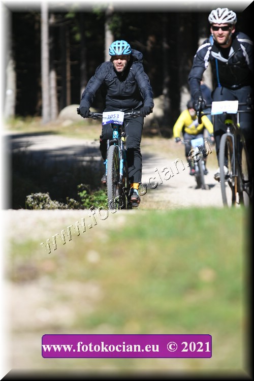 Náhled obrázku: 2021-3236-CTAuthor-3053.JPG