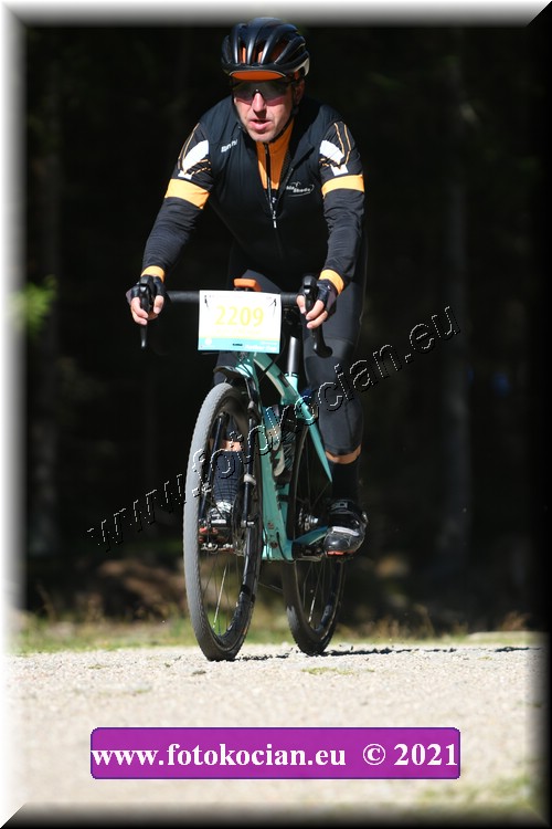 Náhled obrázku: 2021-3241-CTAuthor-2209.JPG