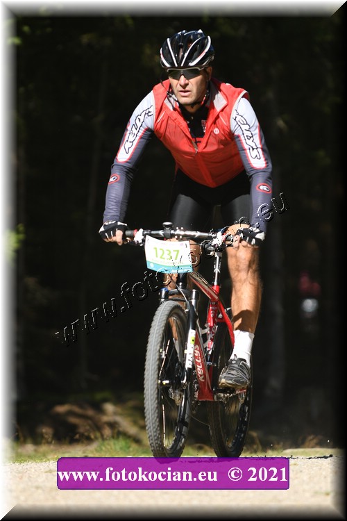 Náhled obrázku: 2021-3264-CTAuthor-1237.JPG