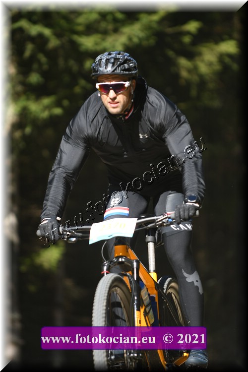 Náhled obrázku: 2021-3265-CTAuthor-2370.JPG