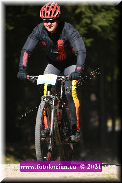 Náhled obrázku: 2021-3294-CTAuthor-1210.JPG