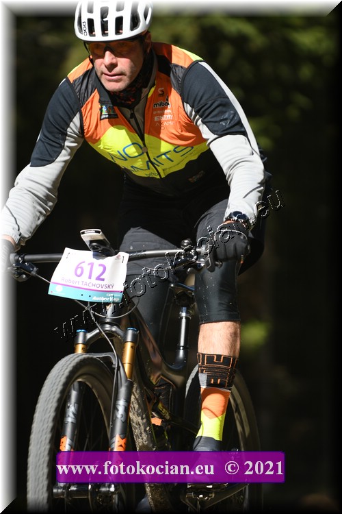 Náhled obrázku: 2021-3299-CTAuthor-612.JPG