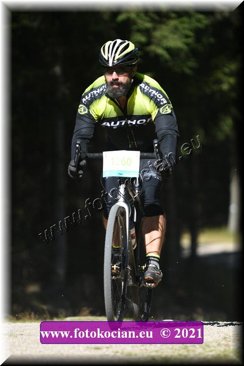 Náhled obrázku: 2021-3302-CTAuthor-1260.JPG