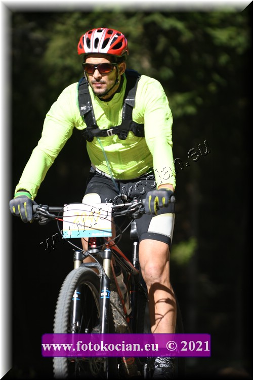 Náhled obrázku: 2021-3308-CTAuthor-2047.JPG