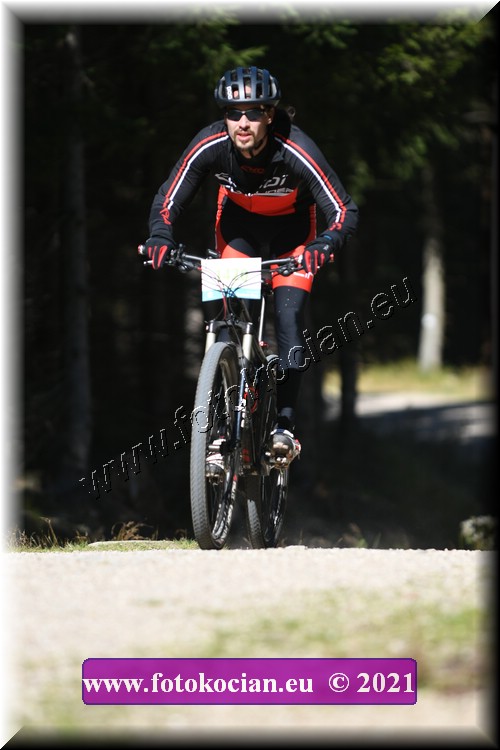 Náhled obrázku: 2021-3309-CTAuthor-1420.JPG