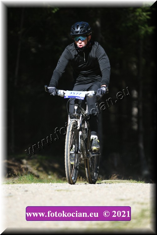 Náhled obrázku: 2021-3322-CTAuthor-3577.JPG