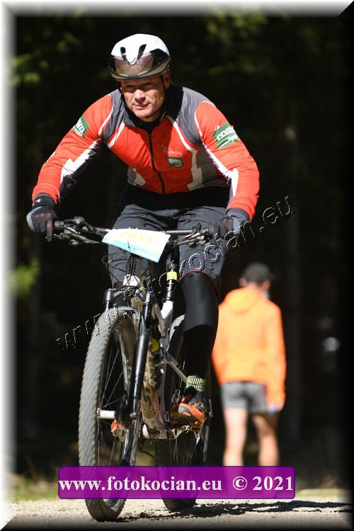 Náhled obrázku: 2021-3327-CTAuthor-2055.JPG