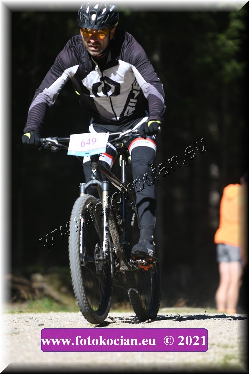 Náhled obrázku: 2021-3332-CTAuthor-649.JPG