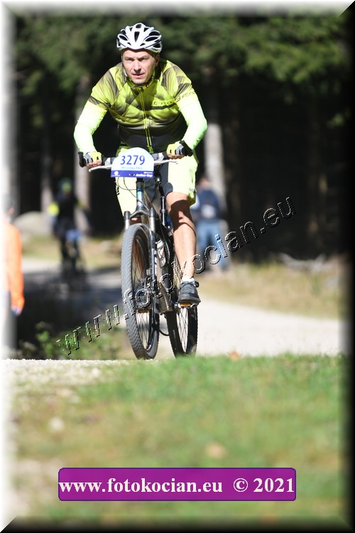 Náhled obrázku: 2021-3337-CTAuthor-3279.JPG