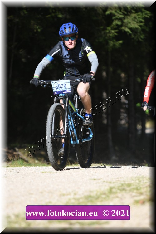 Náhled obrázku: 2021-3350-CTAuthor-3070.JPG