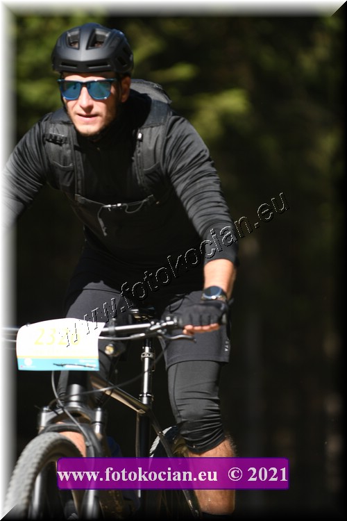 Náhled obrázku: 2021-3380-CTAuthor-2326.JPG