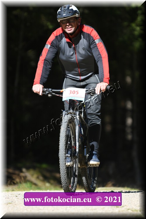 Náhled obrázku: 2021-3393-CTAuthor-305.JPG