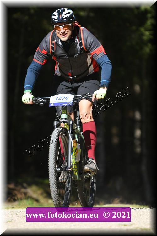 Náhled obrázku: 2021-3399-CTAuthor-3270.JPG