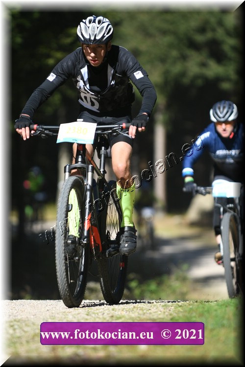 Náhled obrázku: 2021-3420-CTAuthor-2380.JPG