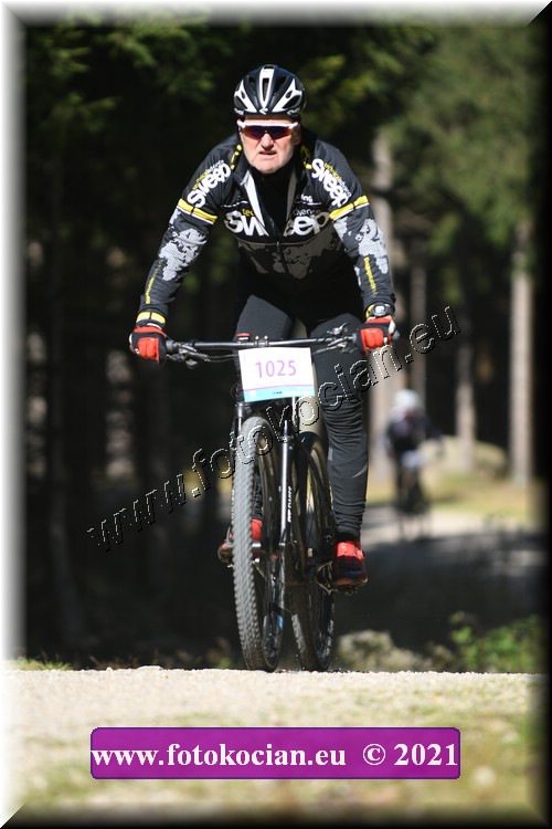 Náhled obrázku: 2021-3425-CTAuthor-1025.JPG