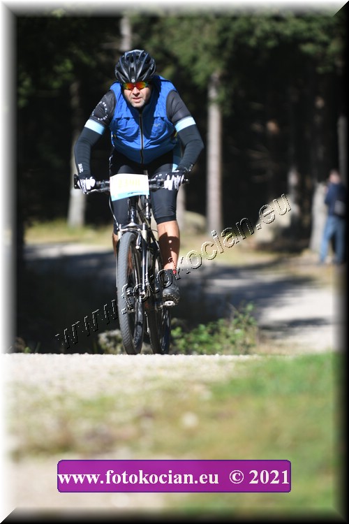 Náhled obrázku: 2021-3474-CTAuthor-2398.JPG