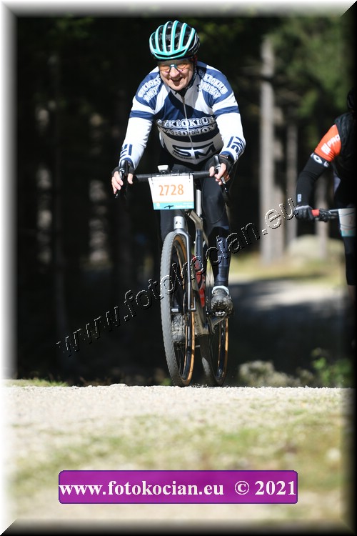 Náhled obrázku: 2021-3476-CTAuthor-2728.JPG