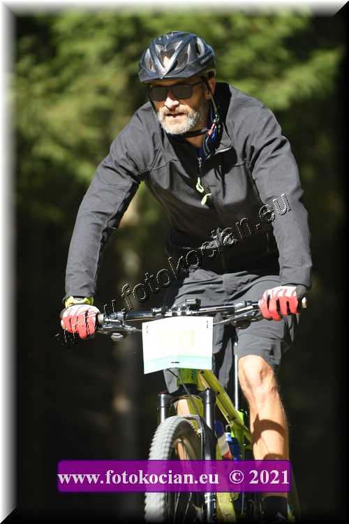 Náhled obrázku: 2021-3486-CTAuthor-1321.JPG