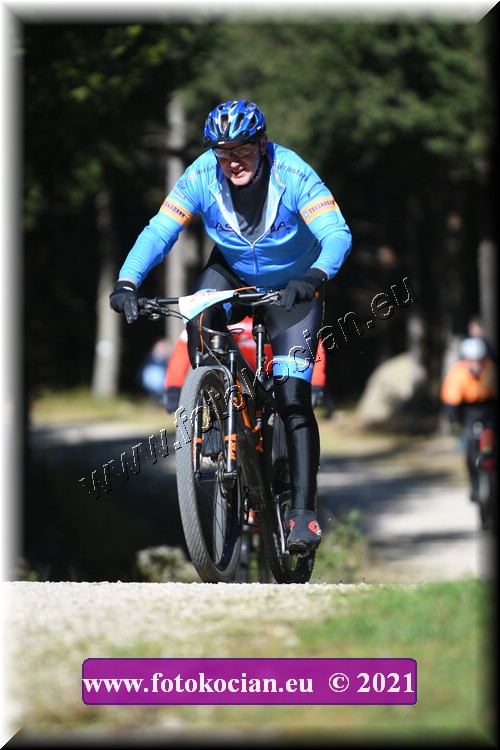 Náhled obrázku: 2021-3495-CTAuthor-2564.JPG