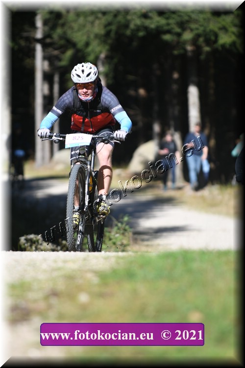 Náhled obrázku: 2021-3502-CTAuthor-825.JPG