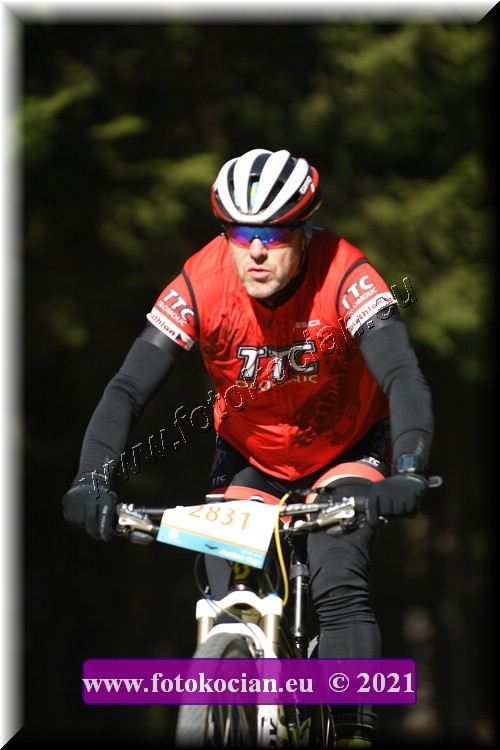 Náhled obrázku: 2021-3504-CTAuthor-2831.JPG