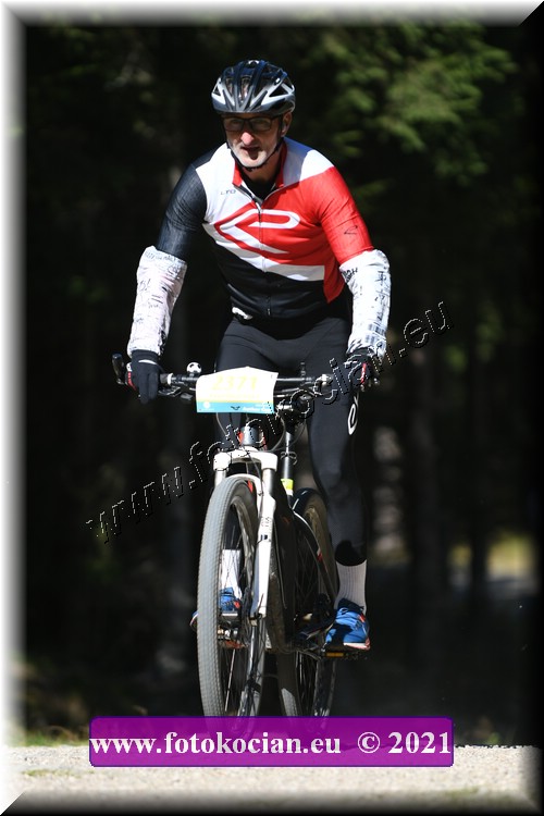 Náhled obrázku: 2021-3514-CTAuthor-2371.JPG