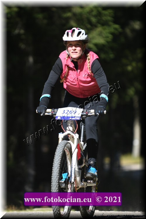 Náhled obrázku: 2021-3520-CTAuthor-3269.JPG