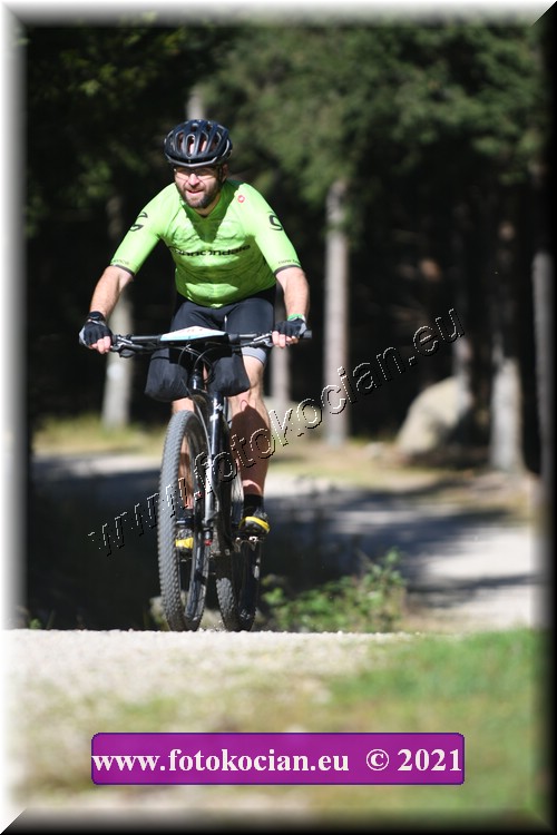 Náhled obrázku: 2021-3540-CTAuthor-2814.JPG