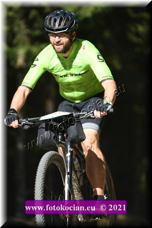 Náhled obrázku: 2021-3541-CTAuthor-2814.JPG