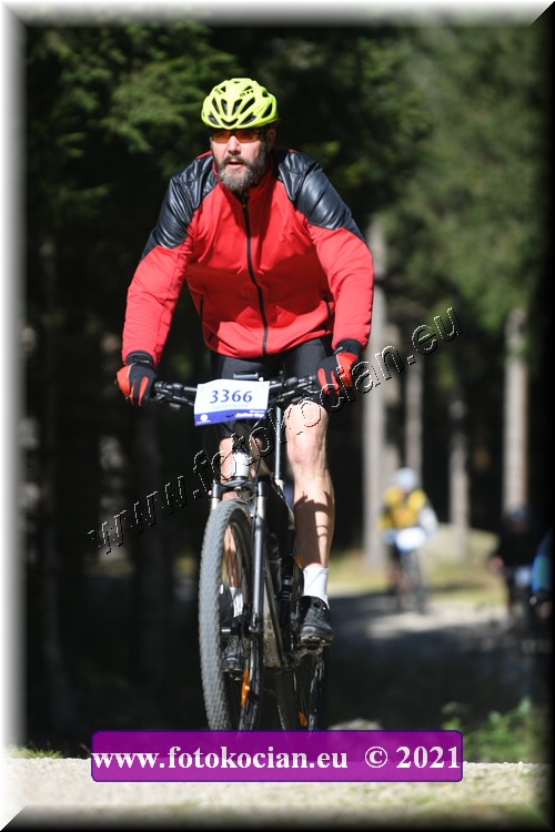 Náhled obrázku: 2021-3544-CTAuthor-3366.JPG