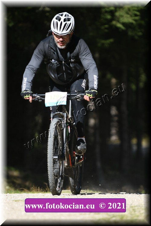 Náhled obrázku: 2021-3580-CTAuthor-1291.JPG