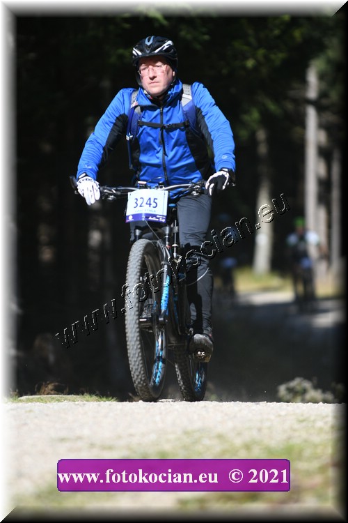 Náhled obrázku: 2021-3604-CTAuthor-3245.JPG