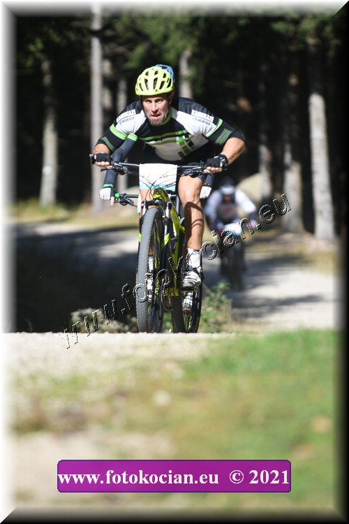 Náhled obrázku: 2021-3607-CTAuthor-2593.JPG