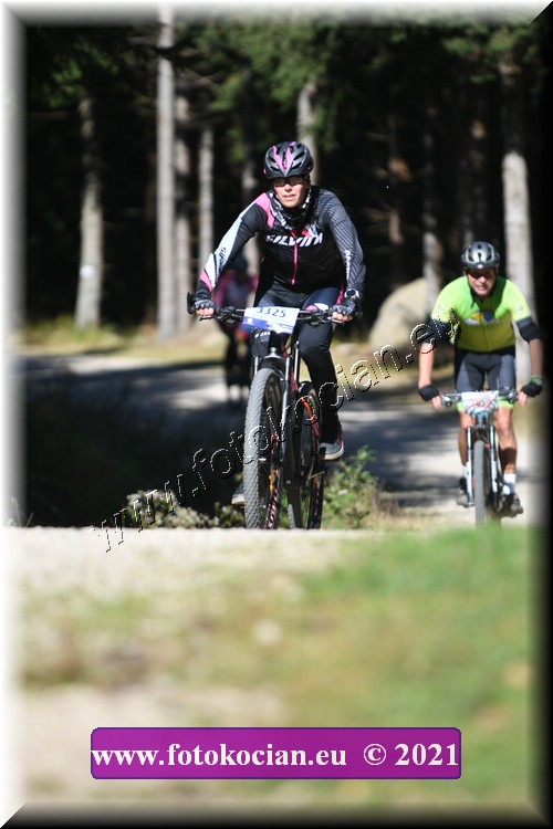 Náhled obrázku: 2021-3621-CTAuthor-3325.JPG