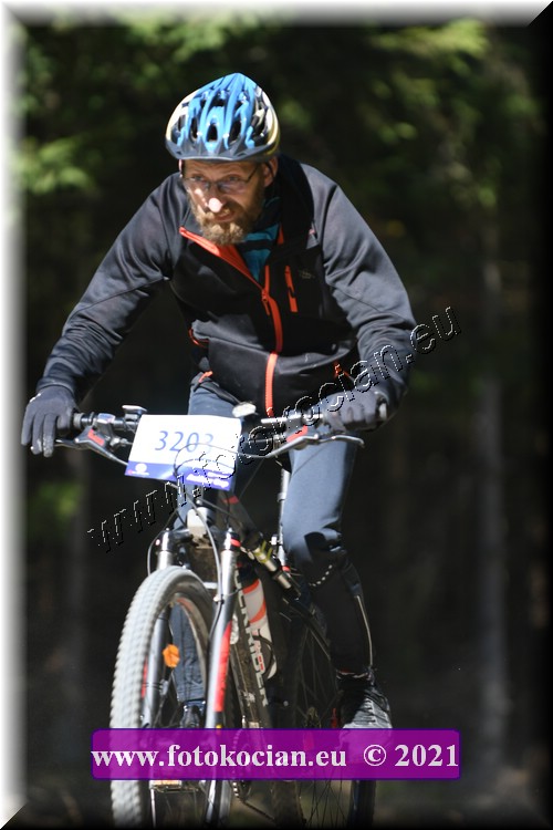 Náhled obrázku: 2021-3657-CTAuthor-3203.JPG