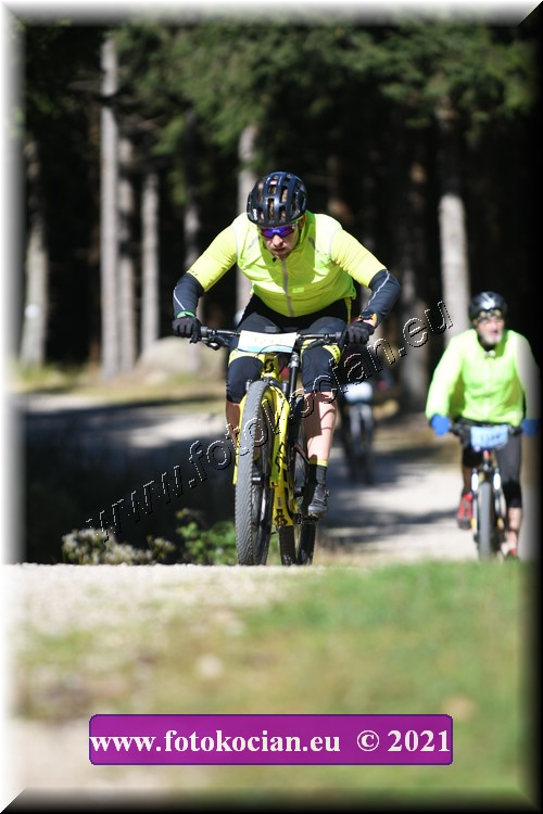 Náhled obrázku: 2021-3664-CTAuthor-1213.JPG