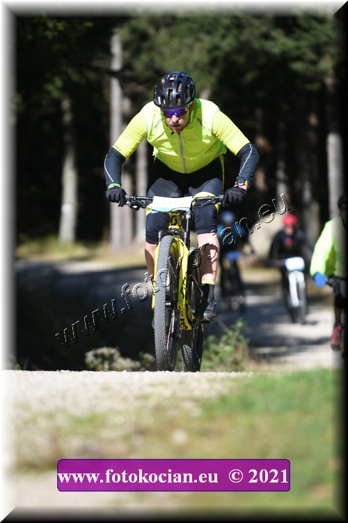 Náhled obrázku: 2021-3665-CTAuthor-1213.JPG