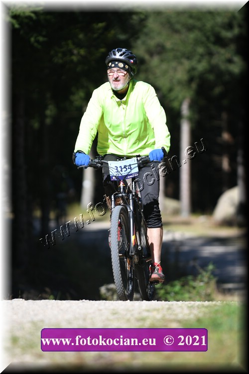 Náhled obrázku: 2021-3667-CTAuthor-3154.JPG