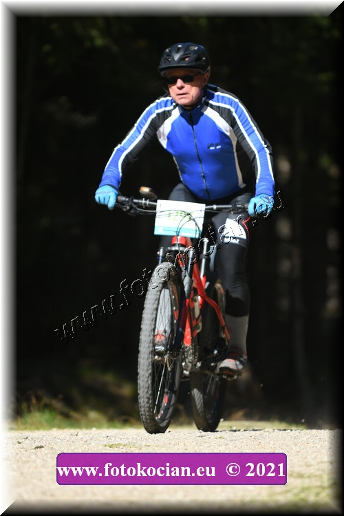 Náhled obrázku: 2021-3703-CTAuthor-1297.JPG