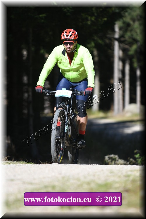 Náhled obrázku: 2021-3716-CTAuthor-1243.JPG