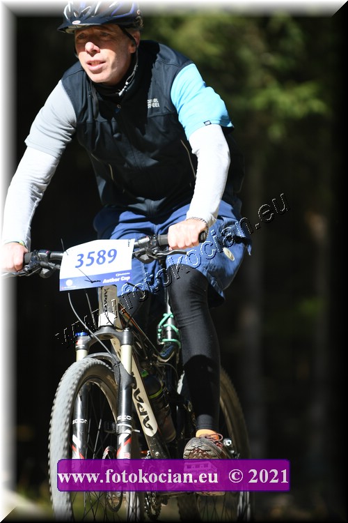 Náhled obrázku: 2021-3731-CTAuthor-3589.JPG