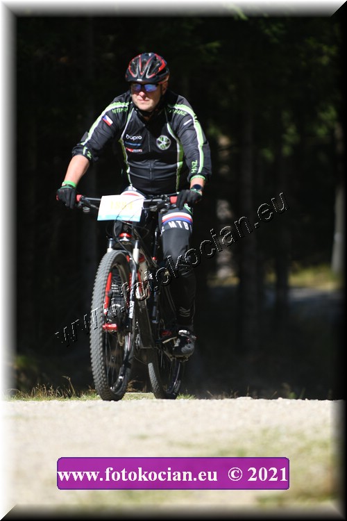 Náhled obrázku: 2021-3735-CTAuthor-1884.JPG