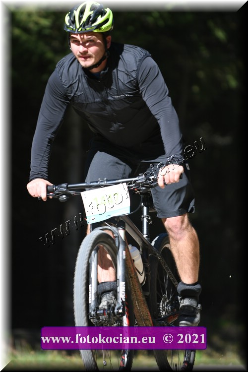 Náhled obrázku: 2021-3738-CTAuthor-1447.JPG