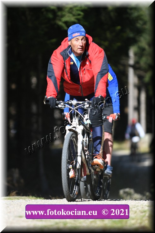 Náhled obrázku: 2021-3755-CTAuthor-0.JPG